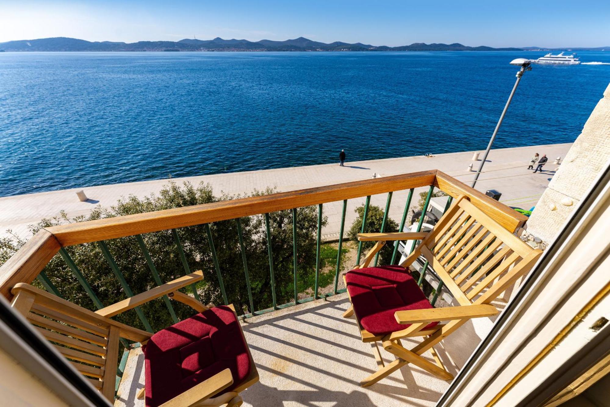 My Dalmatia - Sea View Apartment Riva Задар Экстерьер фото